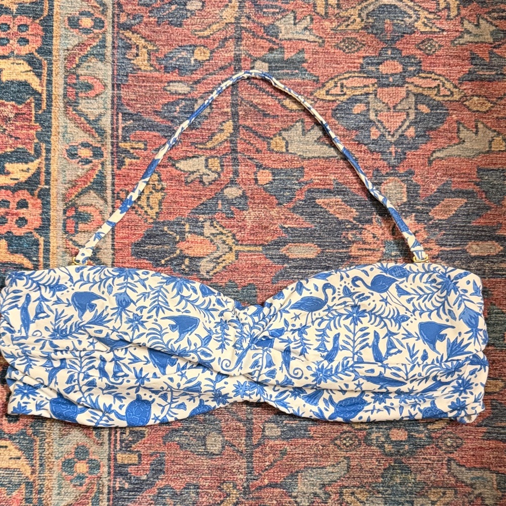 Vineyard Vines Bikini Top in Bahamas Otomi
